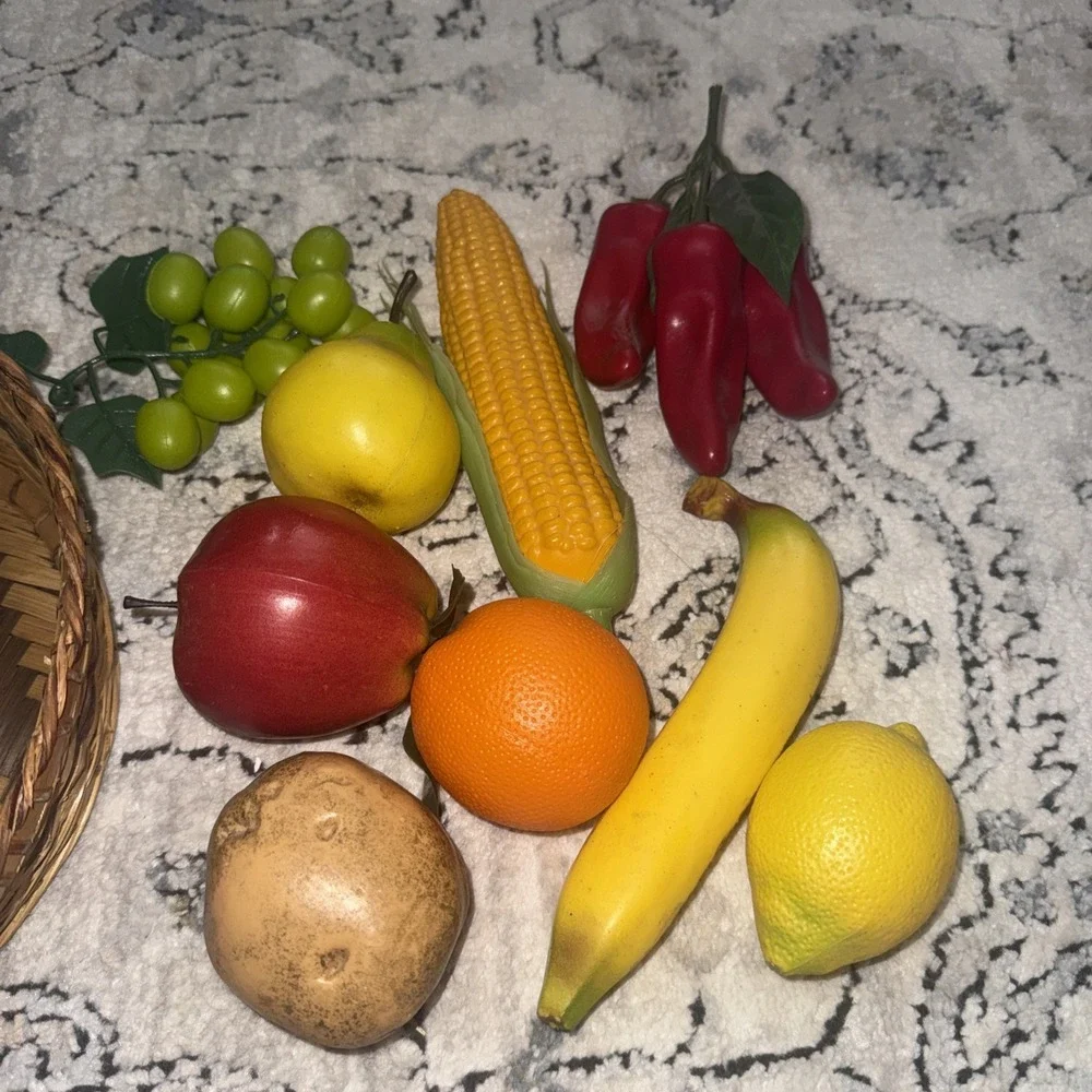 Decorative Fruit Vegetable Basket Lot Wicker Centerpiece Kitchen Display 12